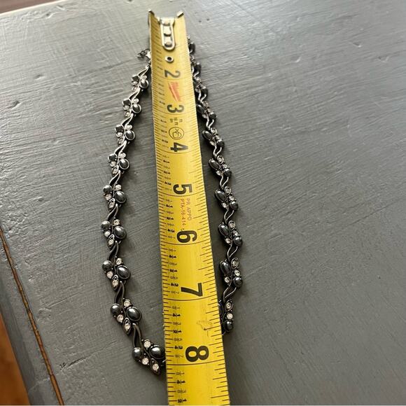 Gunmetal Vine Necklace - Picture 4 of 9